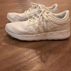 Adidas cloudfoam sneakers size 6 price negotiable